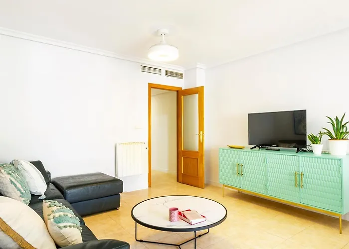 Pink Maritimo 아파트 또레비에하