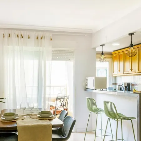 Pink Maritimo - Winter By The Sea شقة تورّيفيِخا