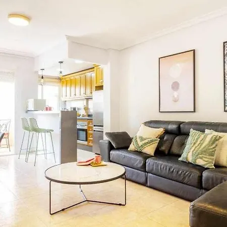 Pink Maritimo - Winter By The Sea