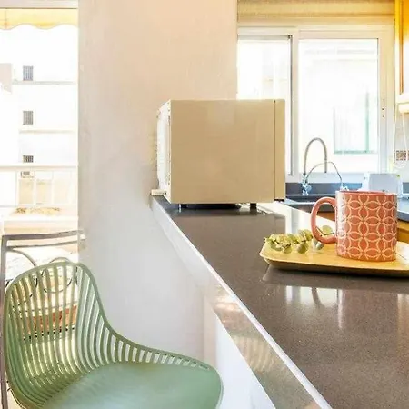 Pink Maritimo - Winter By The Sea